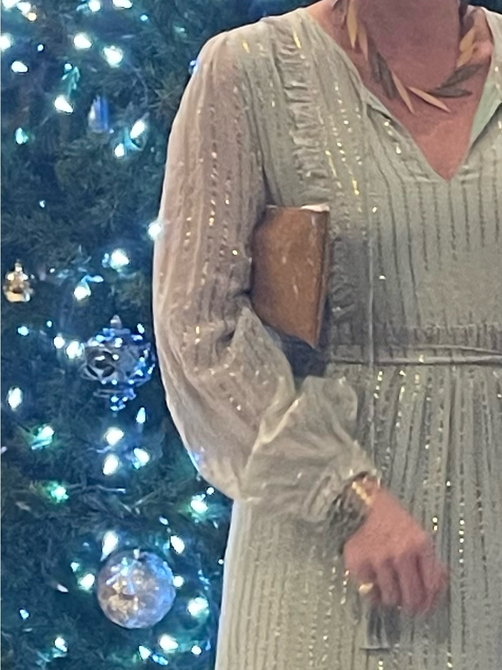 Julie Mollo, NYC, gold sparkle clutch. 
Sweet XOXO zipper. PVC/rubber material.